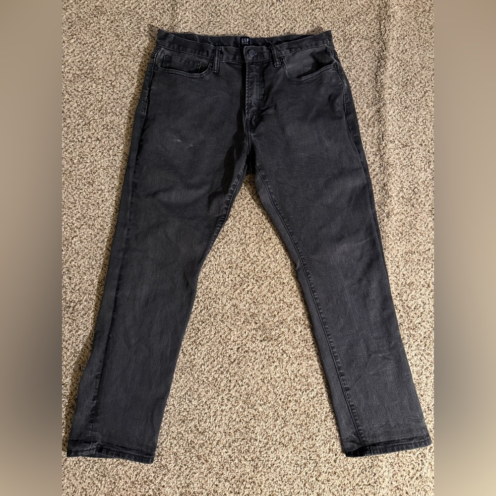 Gap Men’s Athletic Fit Jeans 33X30